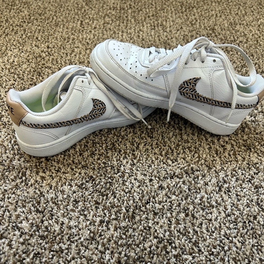 Women’s Nike Low Court Vision Sneakers
